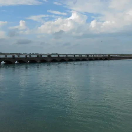 Le Petit Dernier Portbail