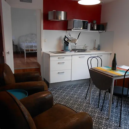 Le Petit Dernier Apartment Portbail
